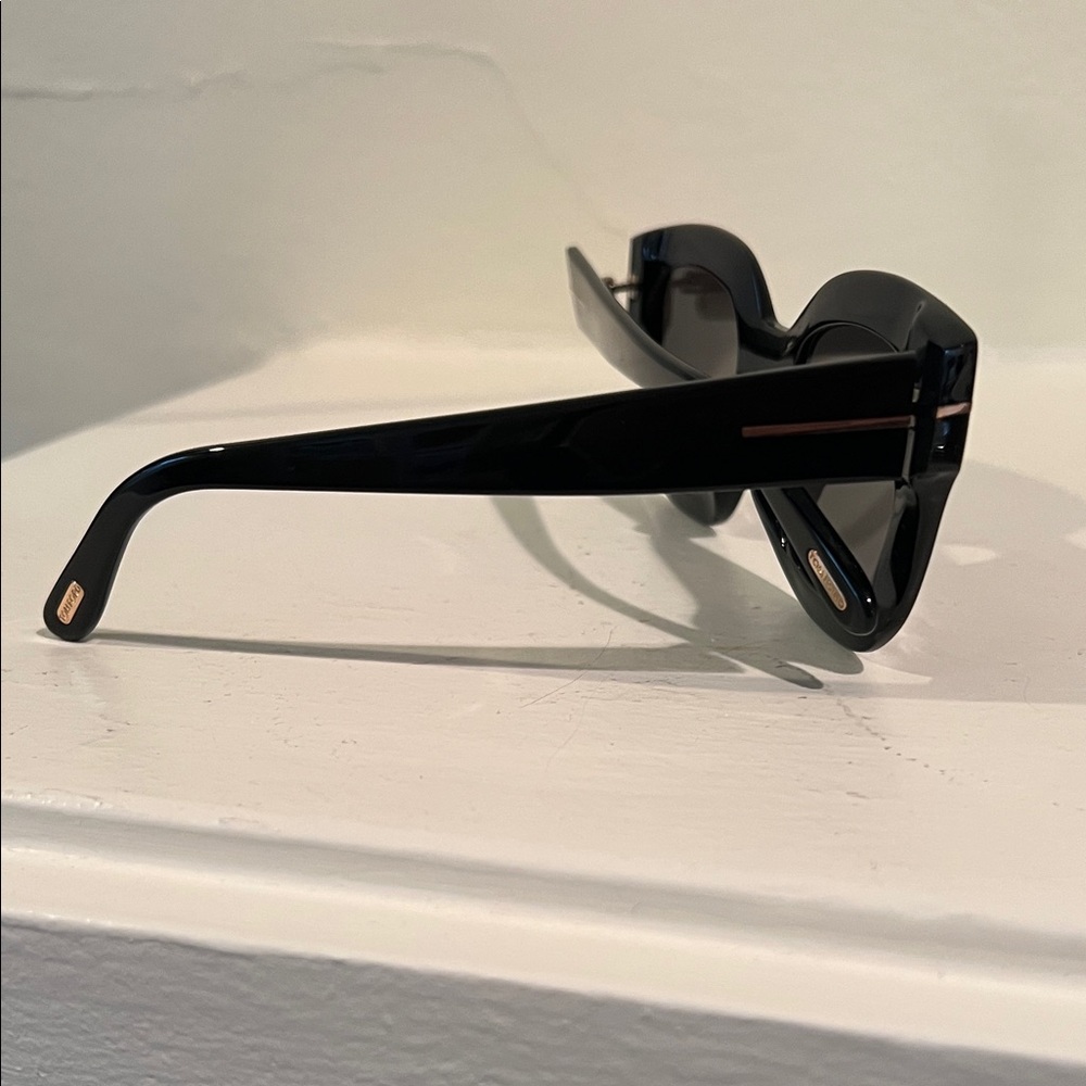Tom Ford Black Sunglasses AUTHENTIC - Picture 6 of 6